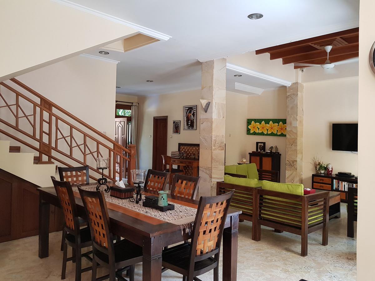 Villa Putu Mira By Maha Bali Kuta Lombok Extérieur photo